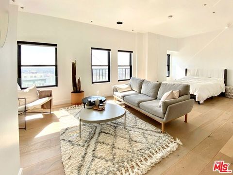 Photo of 416 S Spring Street #1210, Los Angeles, CA 90013 (MLS # 26654895)