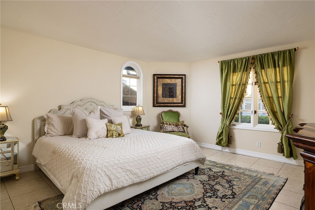 Nellie Gail (NG) - Residential