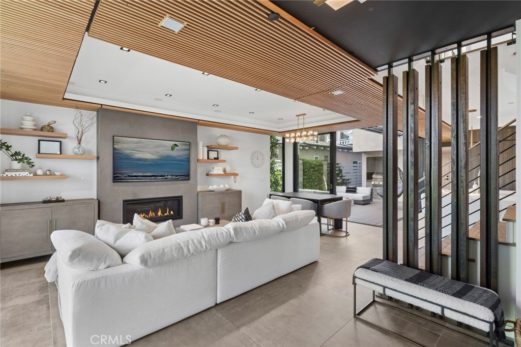 426 Marguerite Ave