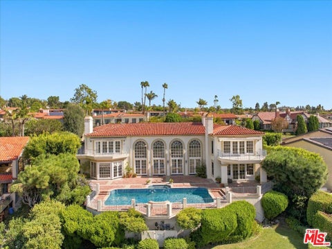 Photo of 1421 Via Zumaya, Palos Verdes Peninsula, CA 90274 (MLS # 26105223)