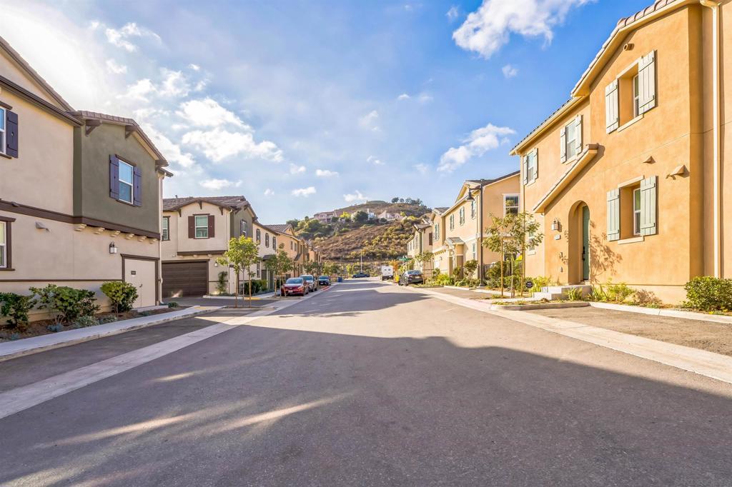 2018 Barite St