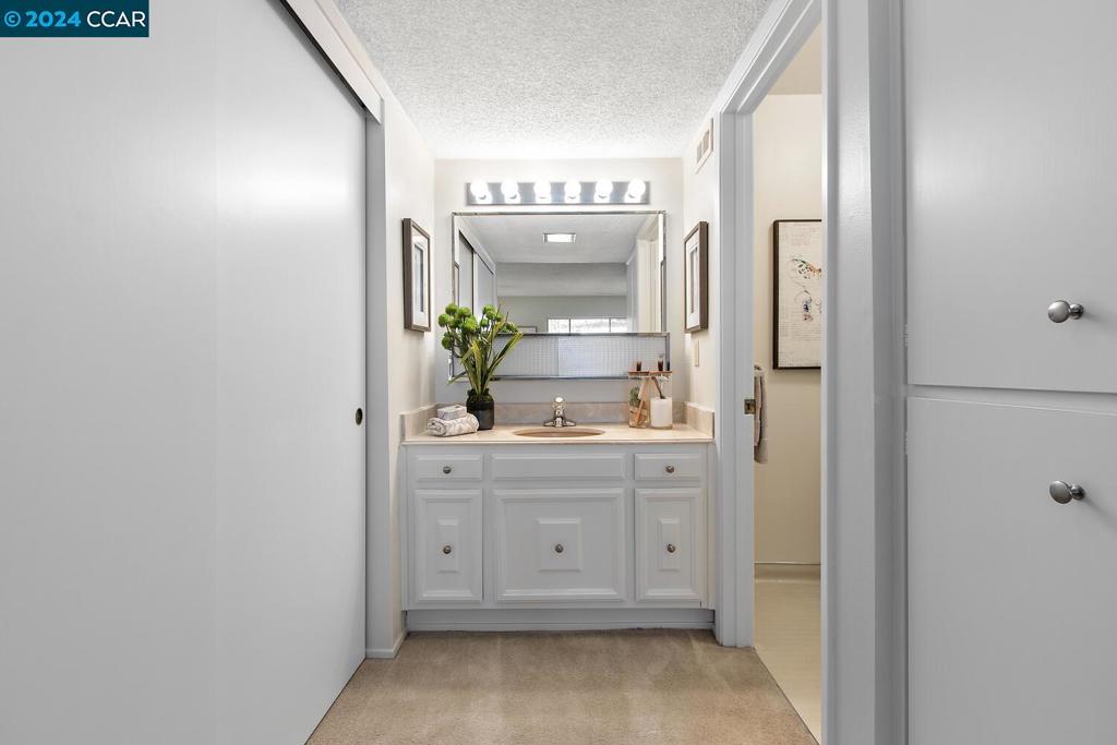 ROSSMOOR - Residential