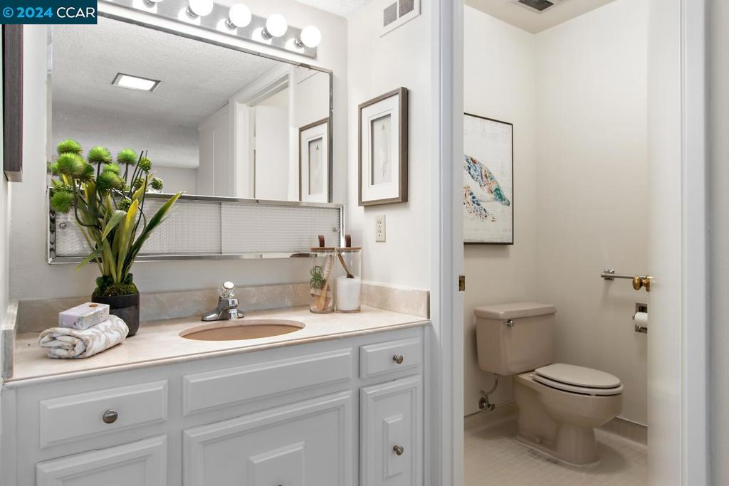 ROSSMOOR - Residential