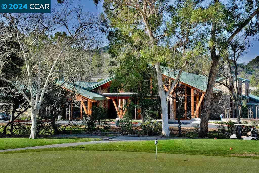 ROSSMOOR - Residential