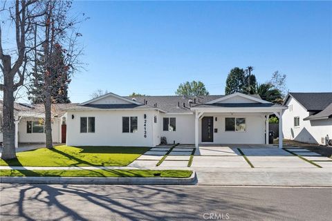 Photo of 24136 Kittridge, West Hills, CA 91307 (MLS # SR26075090)