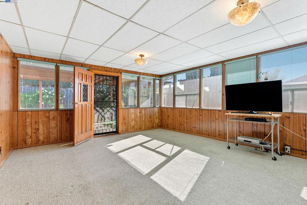 SPRINGTOWN - Residential