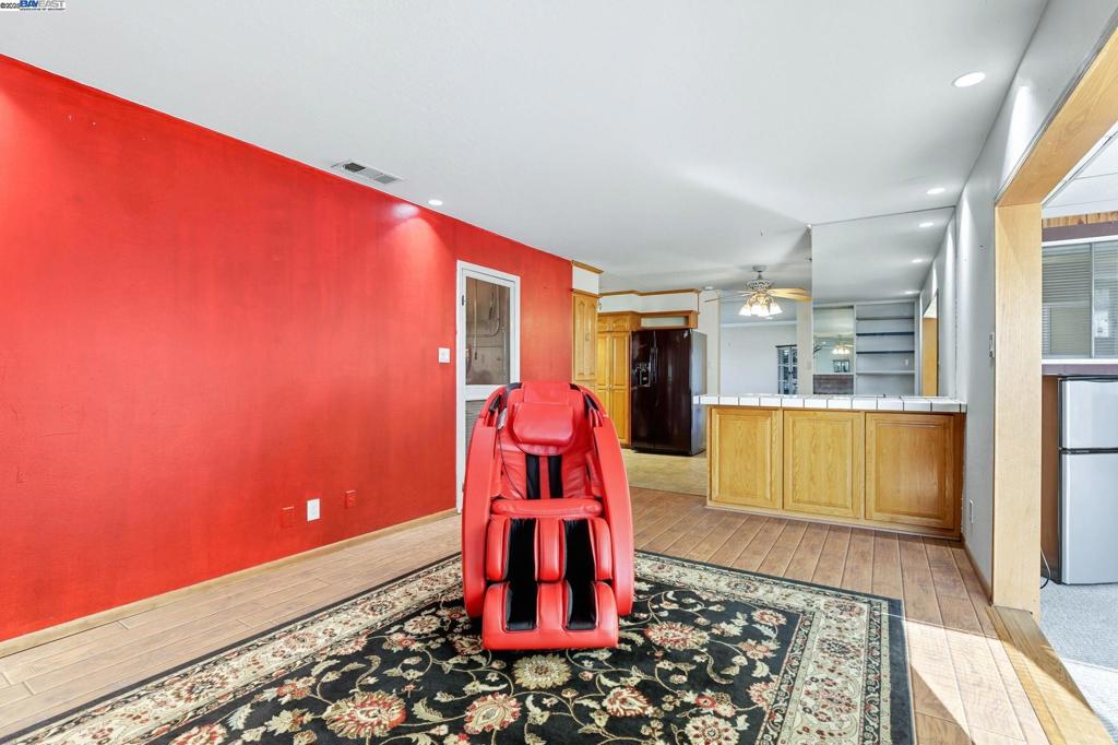 SPRINGTOWN - Residential