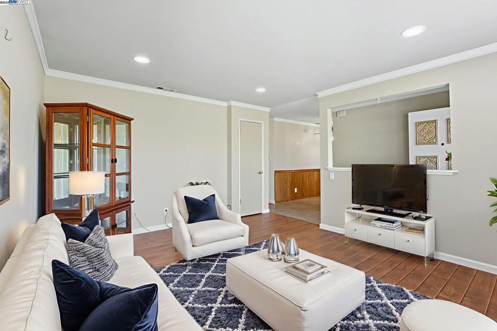 SPRINGTOWN - Residential