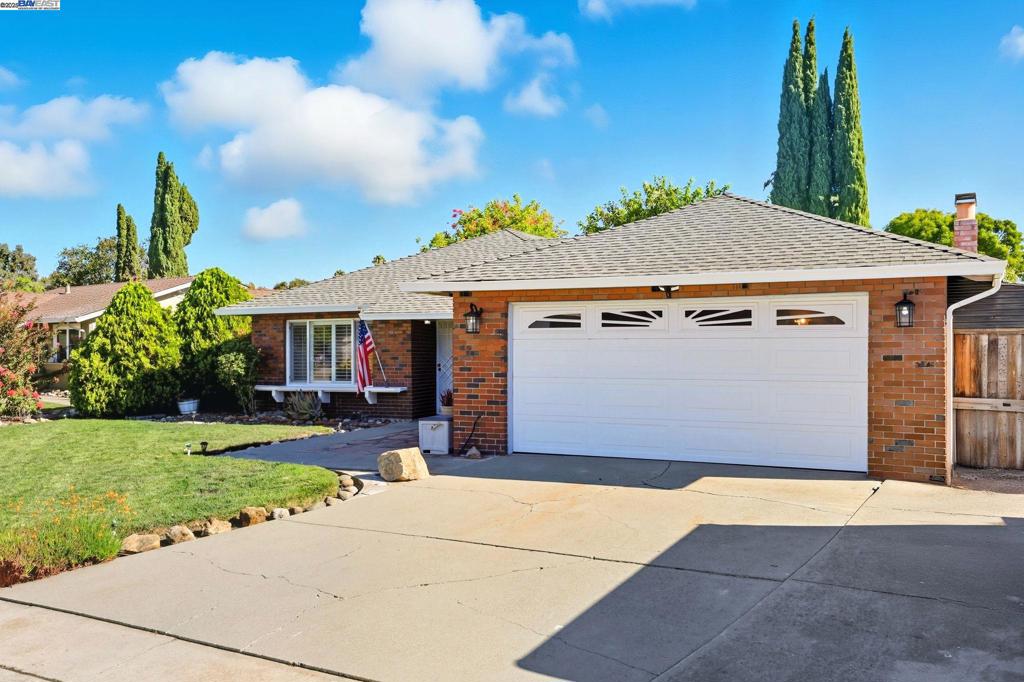 SPRINGTOWN - Residential