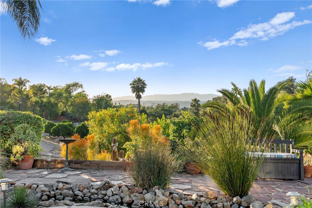 6731 Via De La Reina