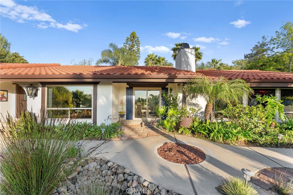 6731 Via De La Reina