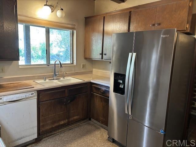2852 Via Arroyo