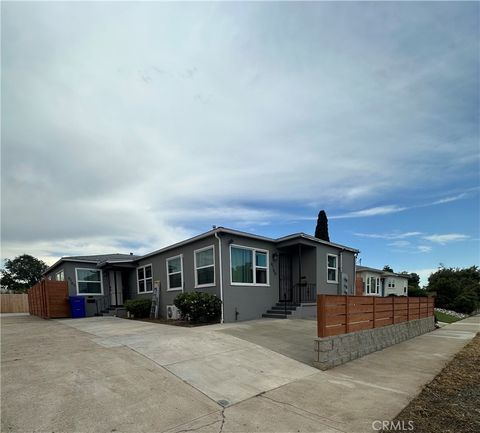 6165 -6169 Acorn Street San Diego CA 92115