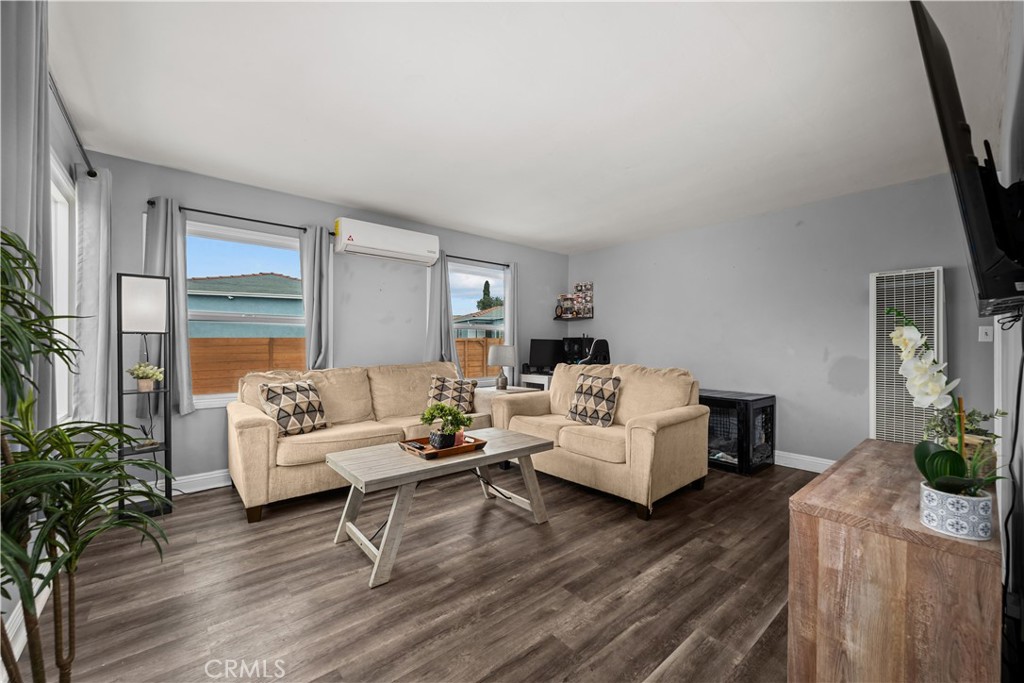 6165 -6169 Acorn Street