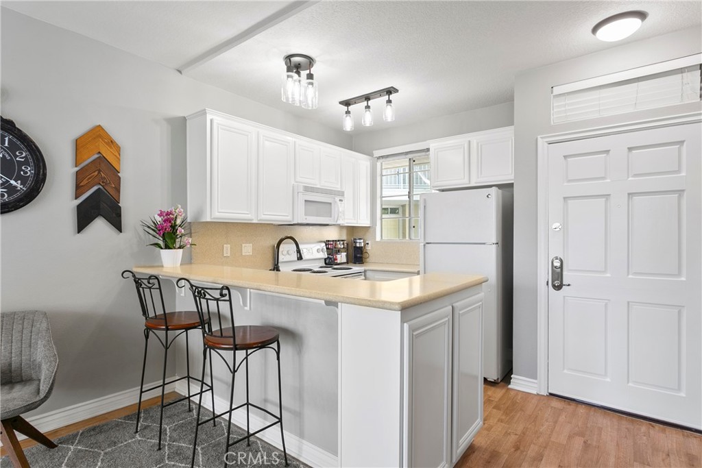 20191 Cape Coral Lane 3-206