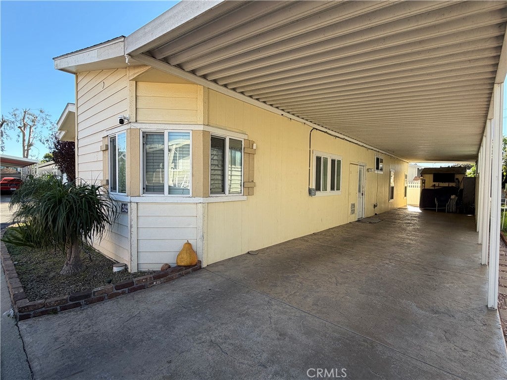 2139 E 4th Street 242