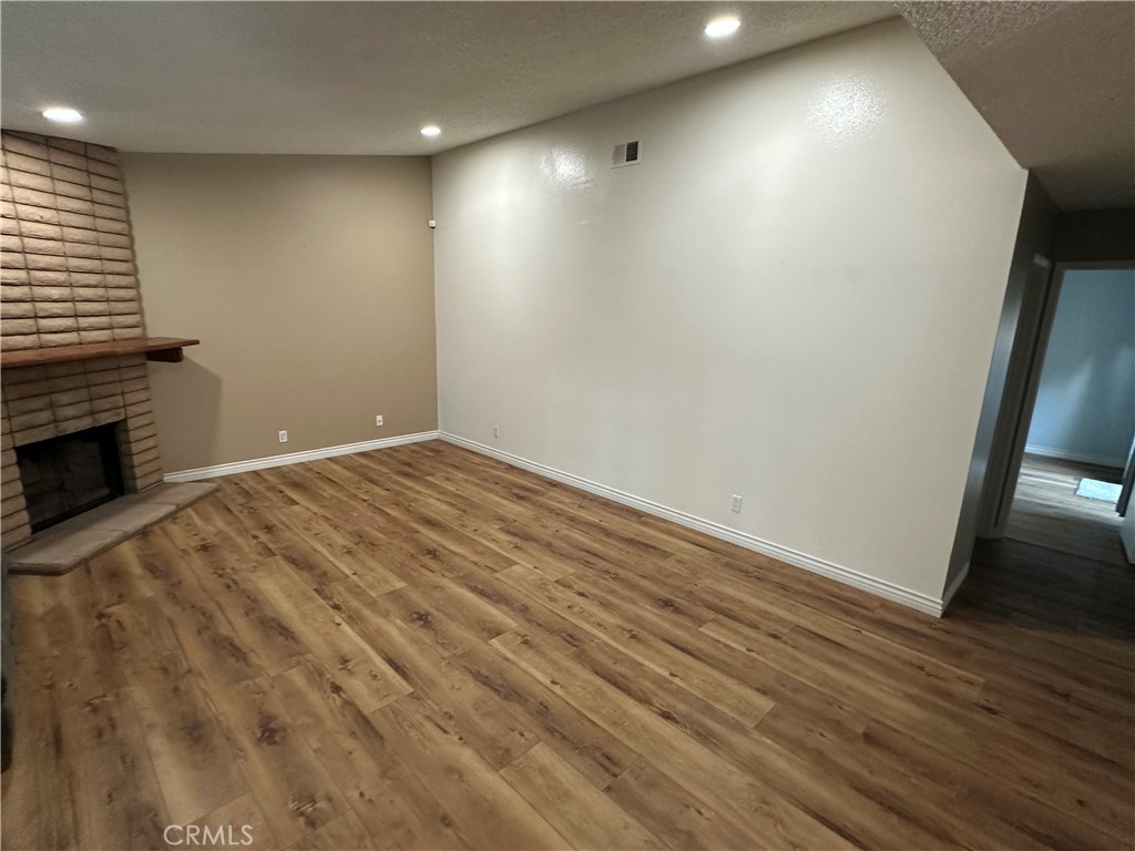 1253 Estes