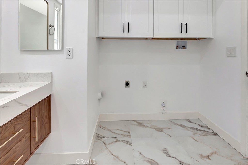 3242 Yellowtail Drive