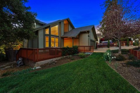 Photo of 70 Central Avenue, Los Gatos, CA 95030 (MLS # ML82040336)