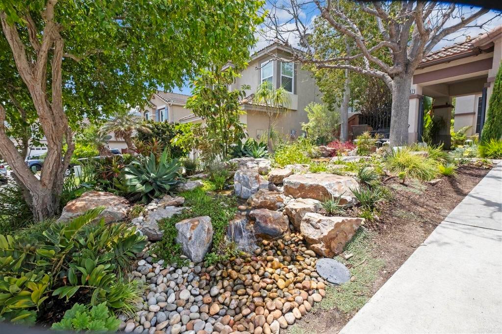 6687 Corte Eduardo, Carlsbad CA 92009