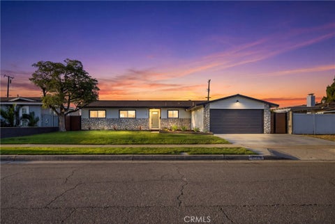 Photo of 3538 E Almond AVE, Orange, CA 92869 (MLS # OC26193227)