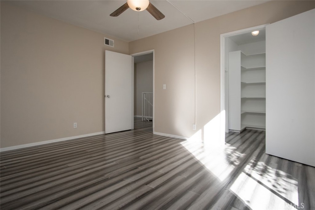 Liberty Canyon Townhomes (861) - Residential