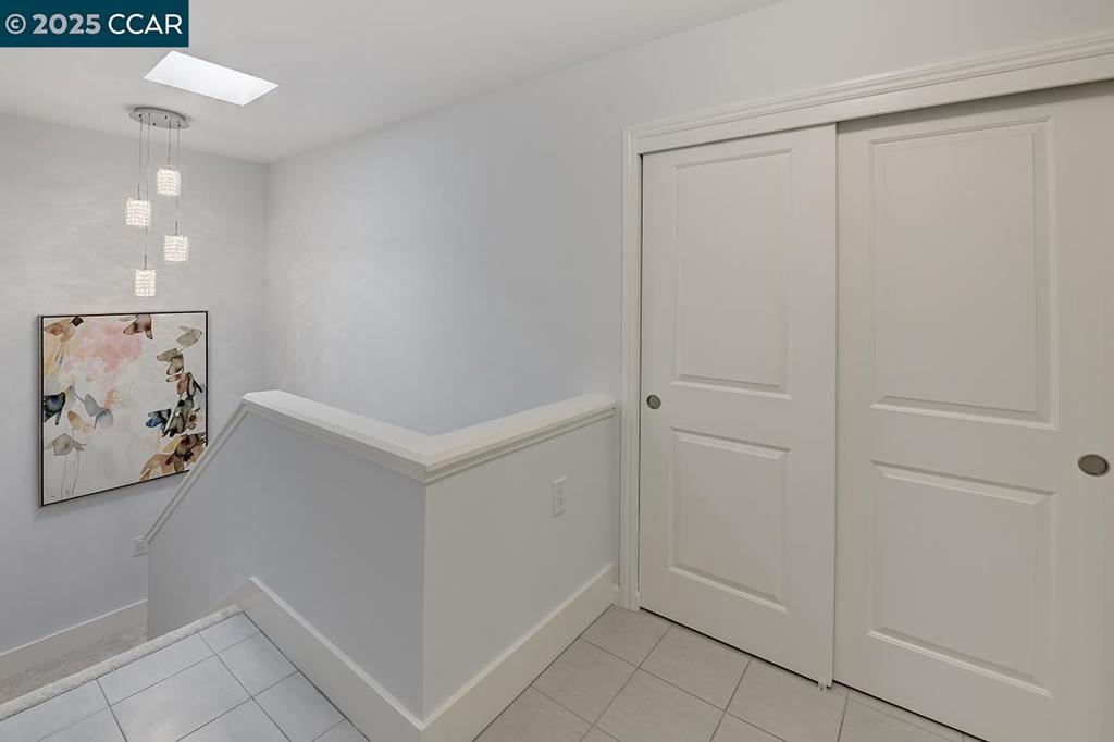 ROSSMOOR - Residential