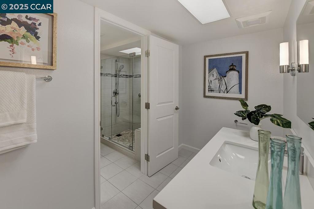ROSSMOOR - Residential