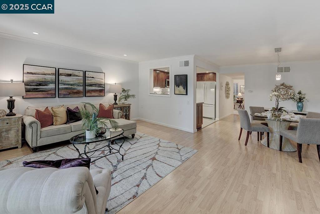 ROSSMOOR - Residential