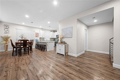 9871 Alburtis Avenue 38 Santa Fe Springs CA 90670