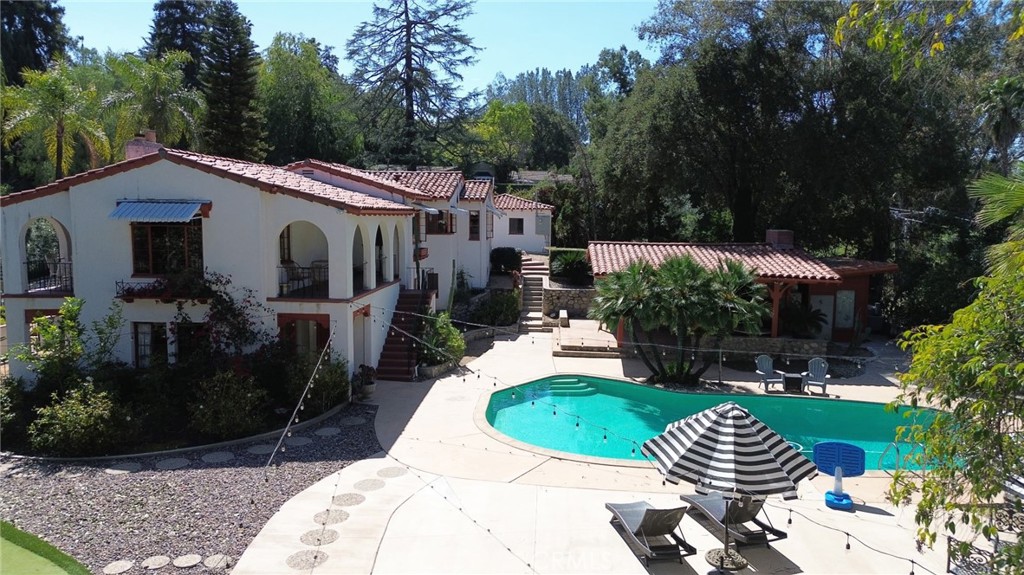 Redlands, California, 92373, United States, 6 Bedrooms Bedrooms, ,5 BathroomsBathrooms,Residential,Active,2025636