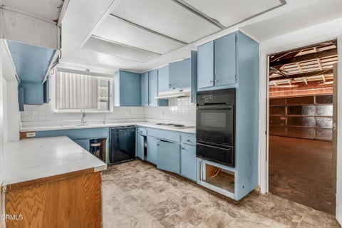 Tiny photo for 5367 Lafayette Street, Ventura, CA 93003 (MLS # V1-39106)