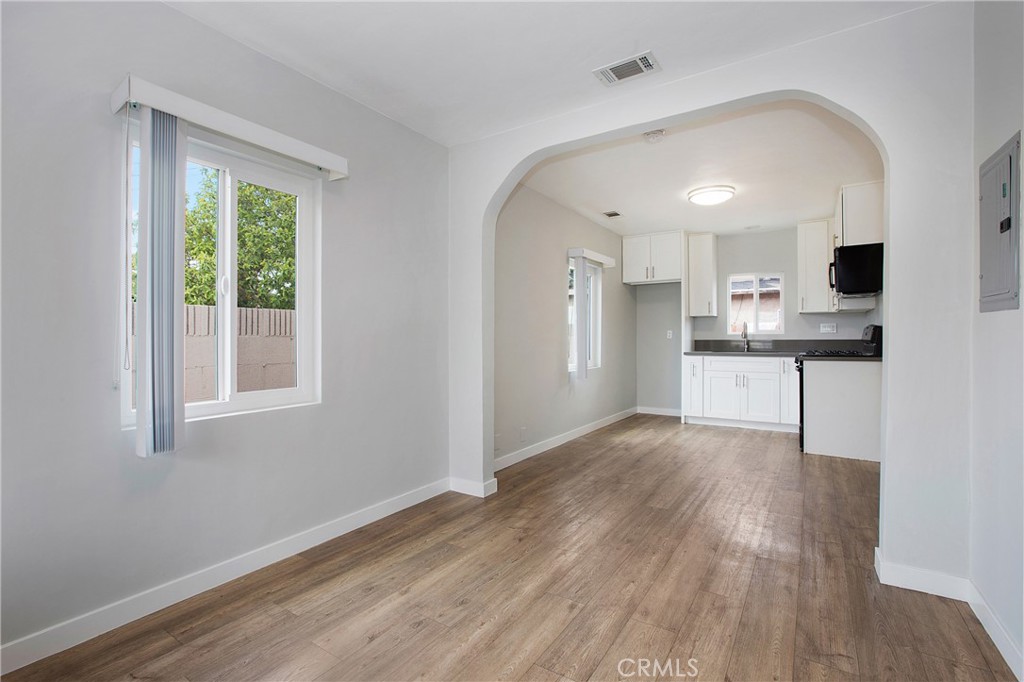 Discover the potential of this fully remodeled duplex at 1435-1437 E Colon Street, ideally located in the up-and-coming Wilmington neighborhood. This turnkey property offers two spacious units, each updated with renovated bathrooms, Kitchens, new flooring throughout, dual-pane windows, and modern finishes.
Major improvements include a new roof, upgraded plumbing, new HVAC systems, new electrical panels, and new water heaters, providing peace of mind and minimal maintenance for years to come. One of the units features gated tandem parking, adding extra security and convenience for tenants — a rare find in the area.
The property also offers off-street parking and private outdoor spaces for both units. Close to local schools, parks, shopping centers, and major freeways, this duplex is ideally positioned for stable cash flow and strong rental demand.
Don’t miss out — remodeled, income-producing duplexes like this don’t last long. Contact us today to schedule your private showing and secure this solid investment!