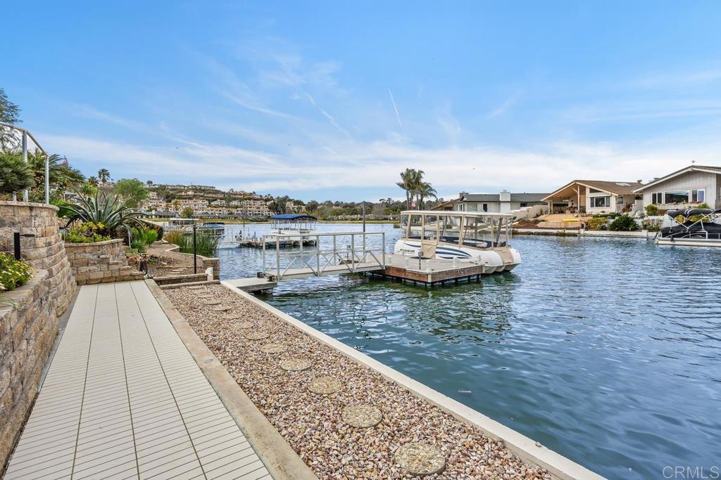 1404 La Plaza Drive