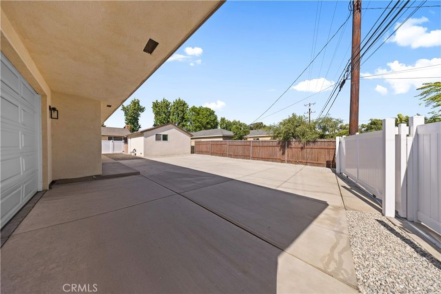 This spacious 3-bedroom, 2-bath home with detached garage is located in a quiet and convenient neighborhood of Pomona. The property features a bright open floor plan, modern kitchen with plenty of cabinet space, and updated bathrooms. Enjoy a large backyard perfect for family gatherings or weekend relaxation. Close to schools, parks, shopping, and freeway access.

Move-in ready and well maintained—schedule your viewing today!