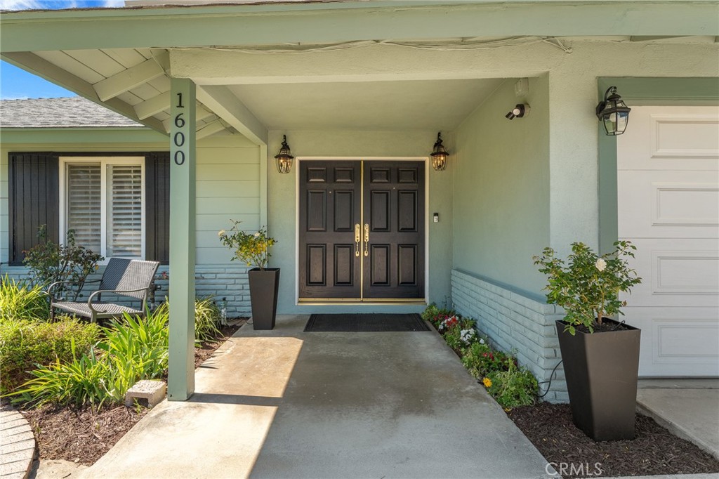 1600 Helena Lane
