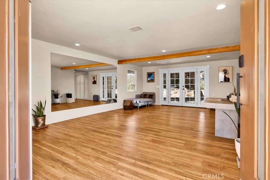 55183 Cooper Lane