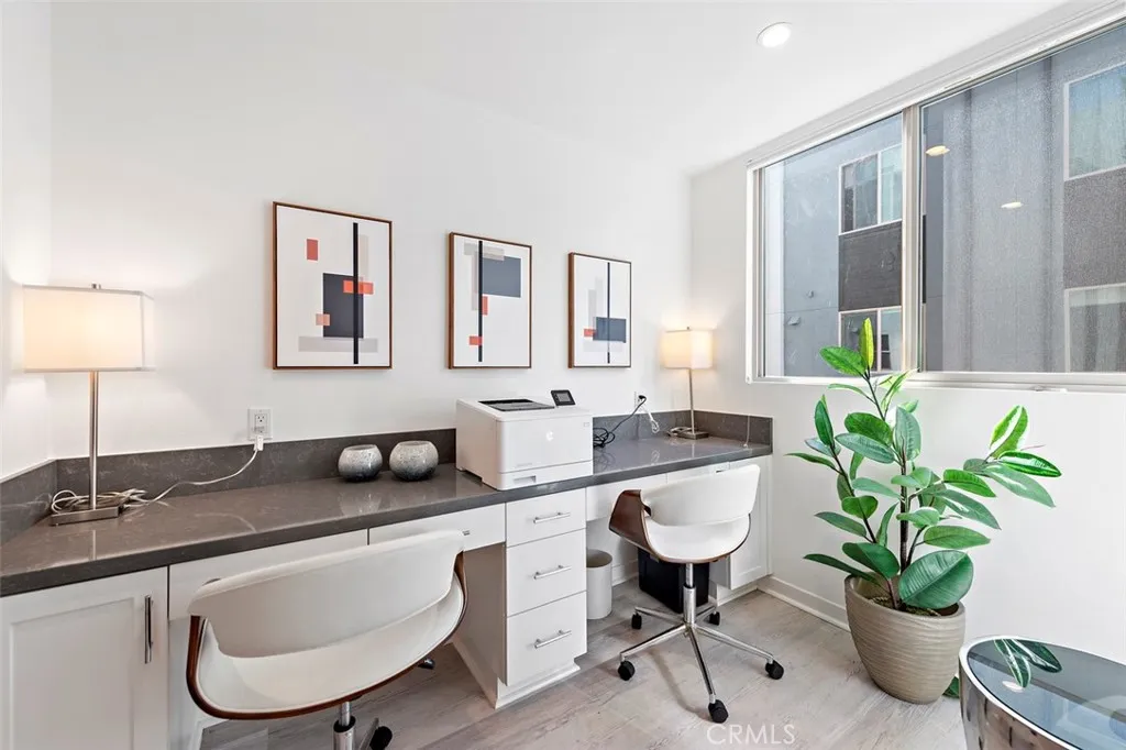 Irvine, California 92614, United States, 4 Bedrooms Bedrooms, ,4 BathroomsBathrooms,Residential,Active,201785