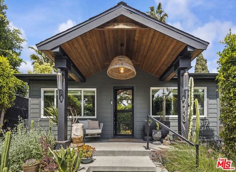 Photo of 7733 Lexington Avenue, West Hollywood, CA 90046 (MLS # 26673087)