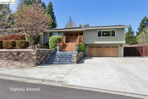 Photo of 3744 Northridge Dr Dr, Concord, CA 94518 (MLS # 41128828)