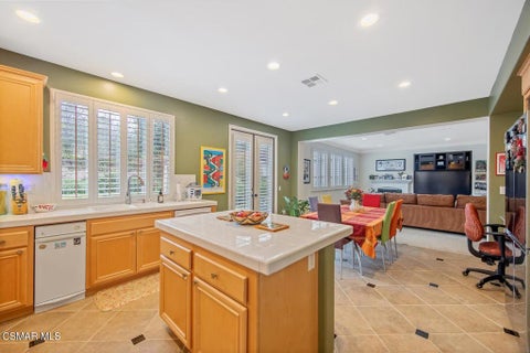Tiny photo for 4259 Via Rio, Thousand Oaks, CA 91320 (MLS # 226005040)