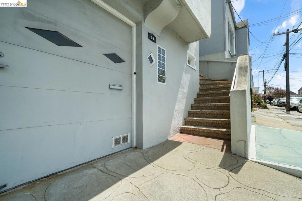 59 Santa Fe Ave