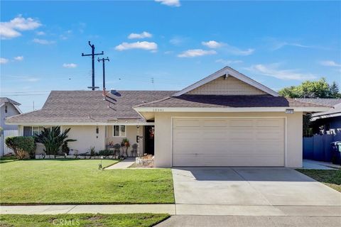 Photo of 15391 Rushmoor Lane, Huntington Beach, CA 92647 (MLS # TR25239275)