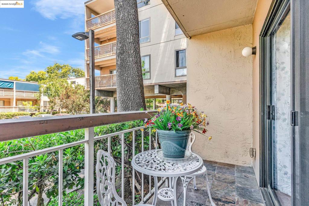 KEYS - Residential