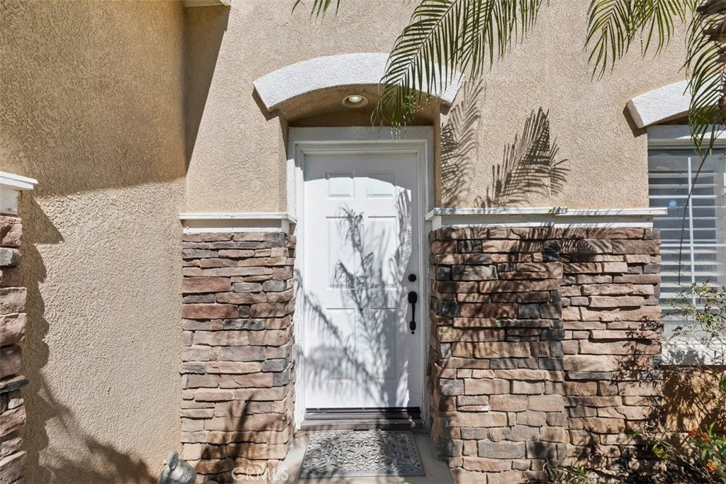 Photo of 825 Derby St, Corona, CA 92882 (MLS # IG26186820)