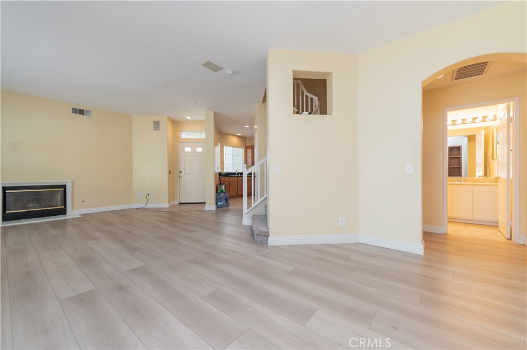 439 Ridgeway