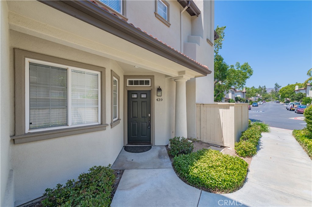 439 Ridgeway
