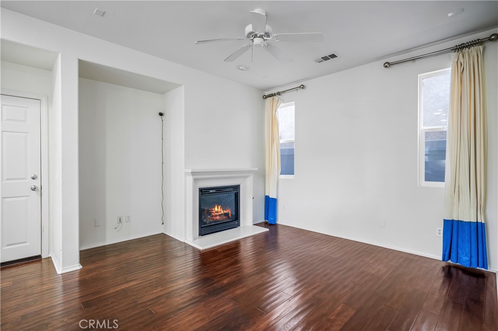 40241 Courtland Way
