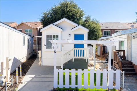Tiny photo for 5715 Santa Cruz RD #6, Atascadero, CA 93422 (MLS # SC26162128)