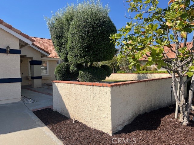 2160 Mariposa Court